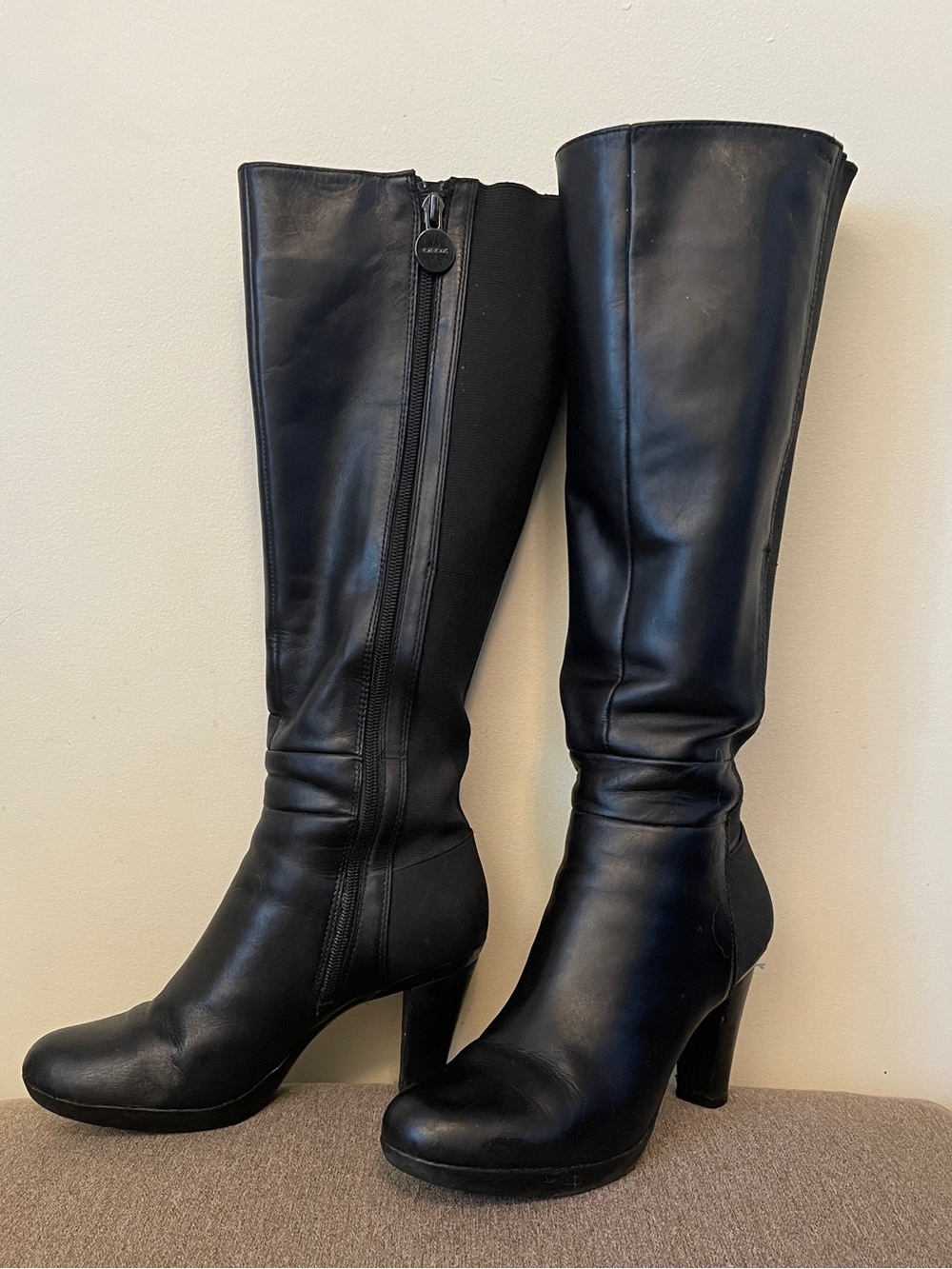 Women's Tall Black Leather Heeled Boots with Side Zip